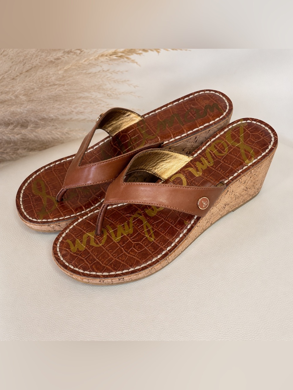 Sam Edelman Brown Croc-Embossed Wedge Thong Sandals